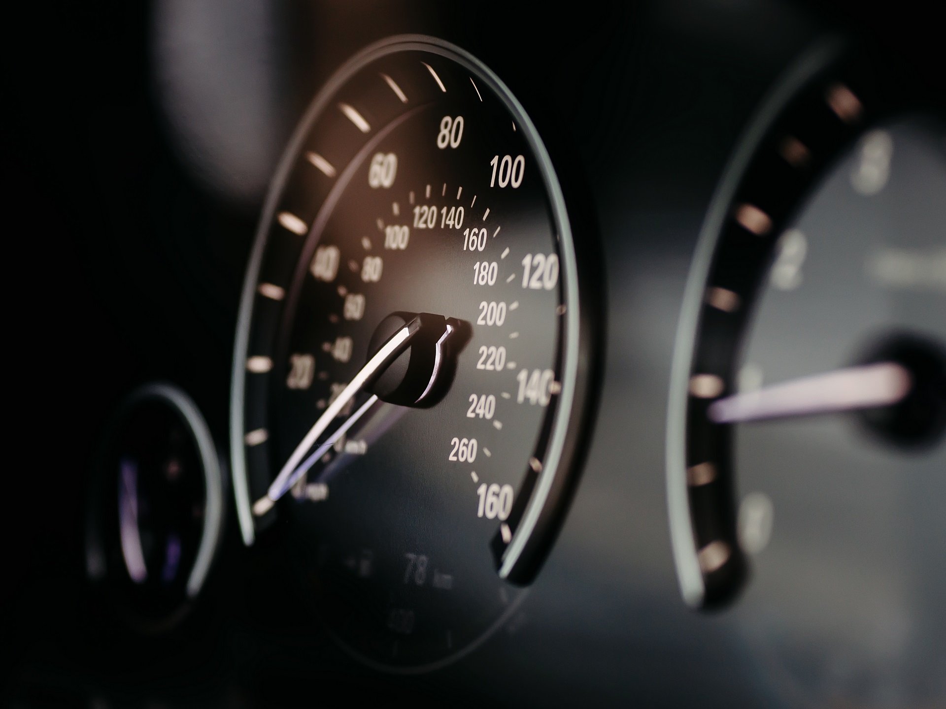 TachoPlus – die Software für Tachografen-Auswertung TachoPlus – die Software für Tachografen-Auswertung